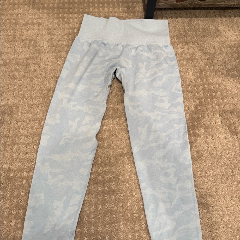 NVGTN Light Blue Camo Leggings size L